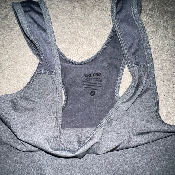 Nike Dri-Fit shirt. size medium - Picture 3 of 5